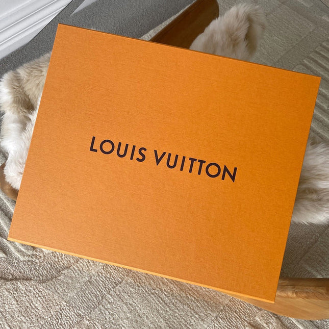 LV BOX IN YELLOW- ORANGE HARDCOVER CARTON