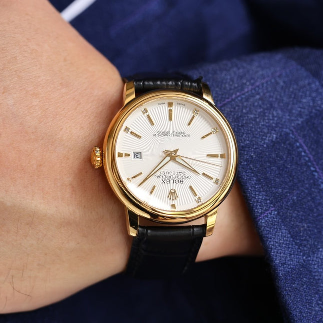 OYSTER PERPETUAL 41MM WHITE DIAL DIAMOND NUMERALS
