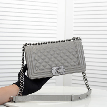 CAVIAR BOY BAG MEDIUM 67086 GREY