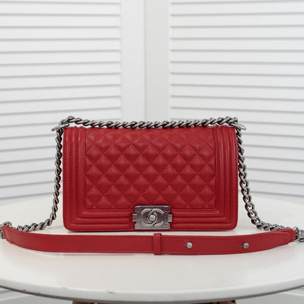 CAVIAR BOY BAG MEDIUM 67086 RED