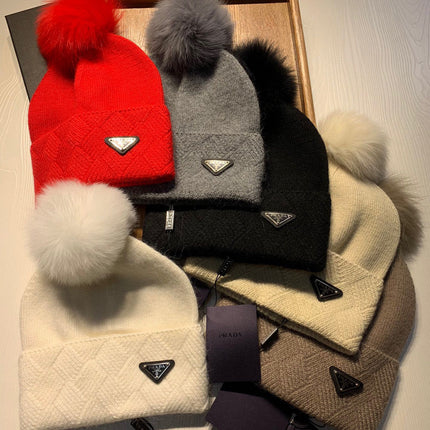 BEANIE HAT IN BISQUE BEIGE WOOL AND RABBIT FUR 361433