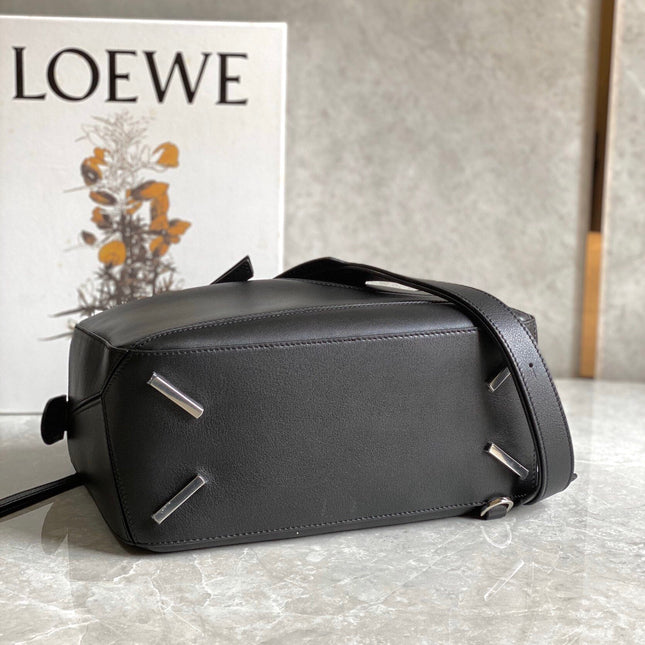 MEDIUM 29 PUZZLE BAG IN BLACK SOFT GRAINED CALFSKIN