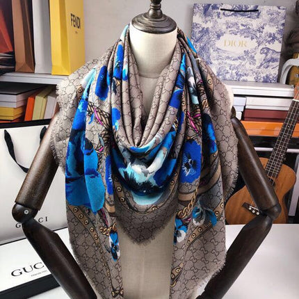 GUCCI 25S SCARF 140 IN CASHMERE 740371