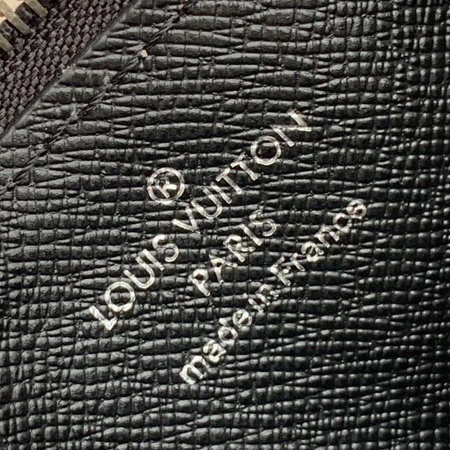 ANPHA WEARABLE WALLET 18 IN BLACK MONOGRAM ECLIPSE REVERSE CALFSKIN
