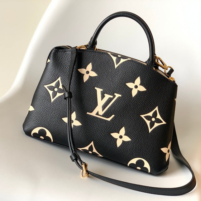 PETIT PALAIS PM MEDIUM SHOULDER BAG 29 IN BLACK MIX BEIGE EMBOSSED COWHIDE GOLD-TONE HARDWARE
