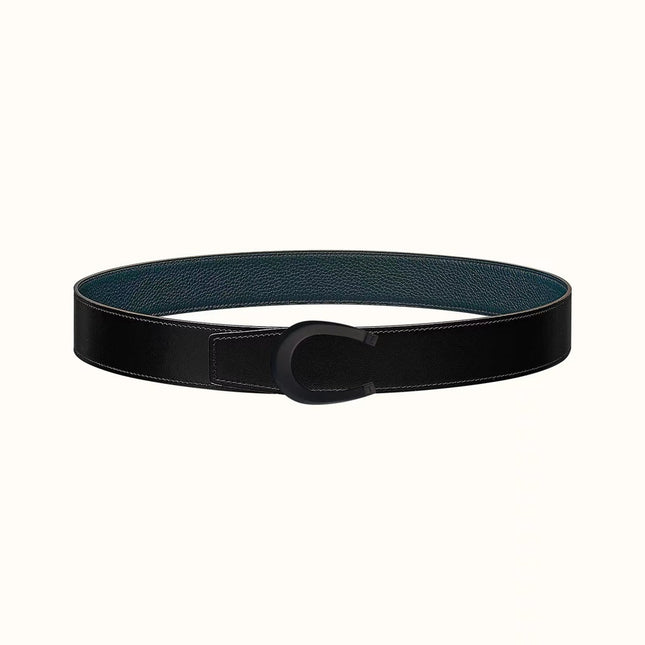 HM LUCK BELT BUCKLE & REVERSIBLE BLACK AND NAVY BLUE LEATHER STRAP 38MM