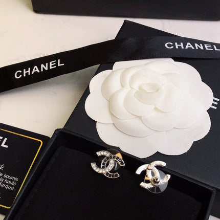 CHANEL 26S DOUBLE C LOGO BLACK CRYSTAL PAVE STUD EARRINGS IN SILVER METAL 633228