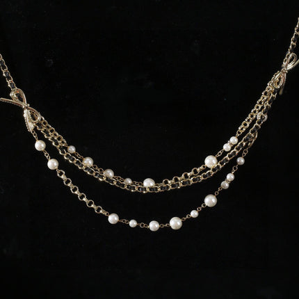 CHANEL 25S GOLD CHAIN BELT WITH PEARL 610440