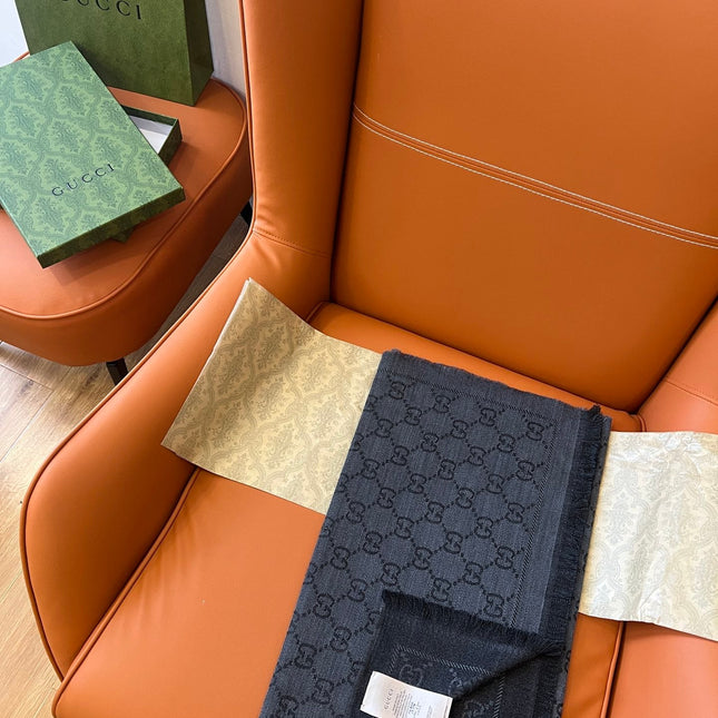GUCCI 25S SCARF 180 IN WOOL 644858