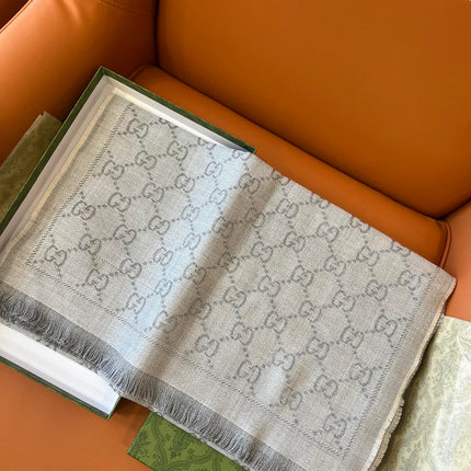 GUCCI 25S SCARF 180 IN WOOL 644856