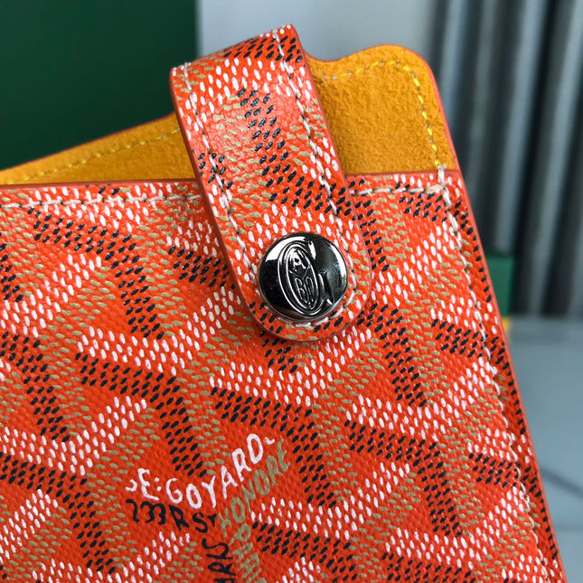 MONTMARTRE GM CASE 18 IN ORANGE GOYARDINE CANVAS