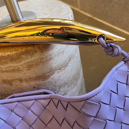 SARDINE 33 WITH CHAIN IN LIGHT PURPLE LAMBSKIN