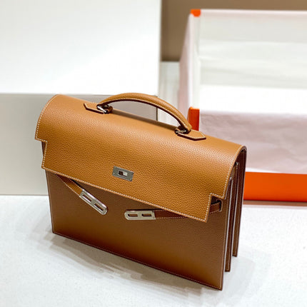 KELLY DEPECHES 34 BRIEFCASE IN GOLD TOGO CALFSKIN SILVER HARDWARE