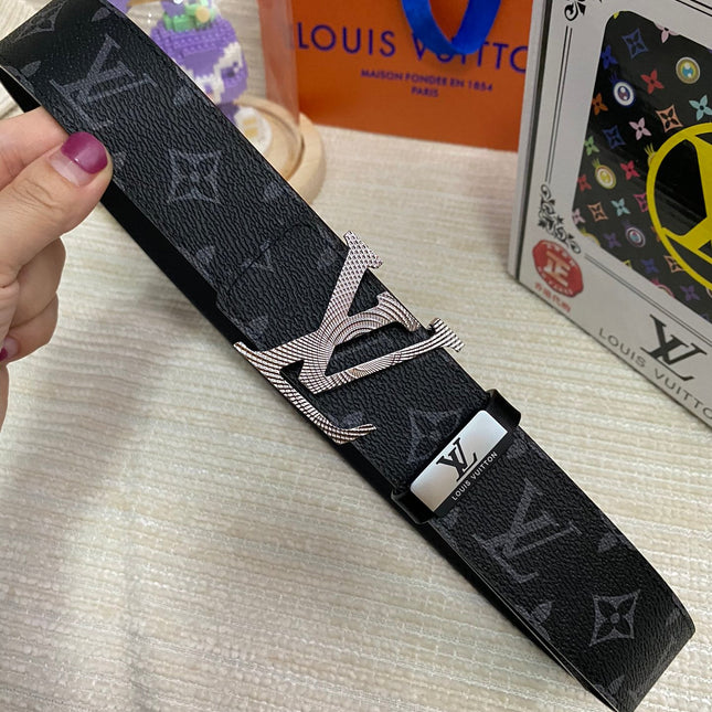 LV 25S BELT 38 MM IN BLACK CALFSKIN PRINT PATTERNS 593287