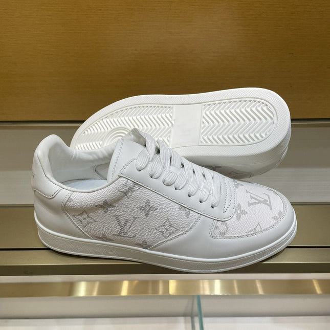 LV RIVOLI SNEAKER WHITE