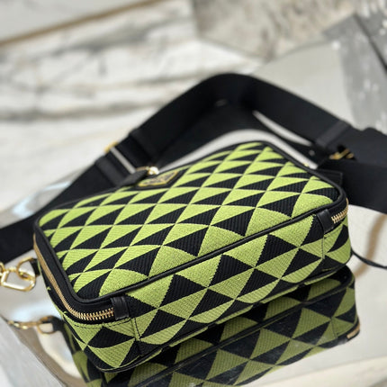 MESSENGER BAG 22 IN OCADO GREEN AND BLACK EMBROIDERED FABRIC GOLD HARDWARE