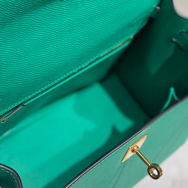 KELLY 25CM IN VERT VERTIGO EPSOM CALFSKIN GOLD HARDWARE