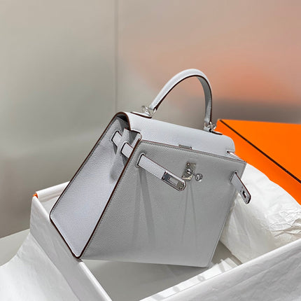 KELLY 25CM IN GRIS PERLE EPSOM CALFSKIN PALLADIUM HARDWARE