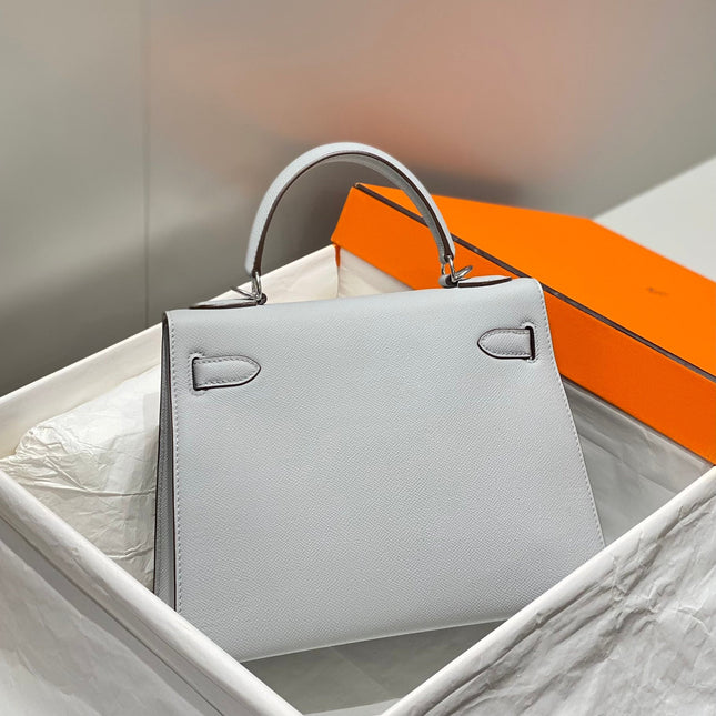 KELLY 28CM IN GRIS PERLE EPSOM CALFSKIN PALLADIUM HARDWARE