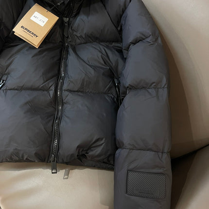 BURBERRY 25S SHORT DOWN JACKET 196