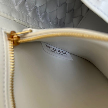 SMALL ANDIAMO 29 IN WHITE LAMBSKIN