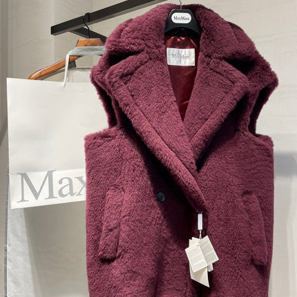MAX MARA 25S SLEEVELESS TEDDY VEST 065