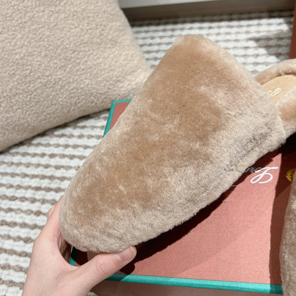 LP NATURAL WINTERCOZY WOOL ALMOND SLIPPERS