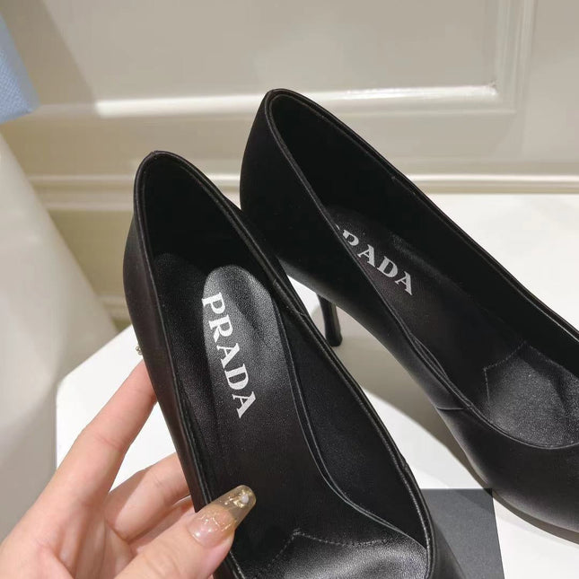 PRA BASIC HIGH-HEELED BLACK SATIN