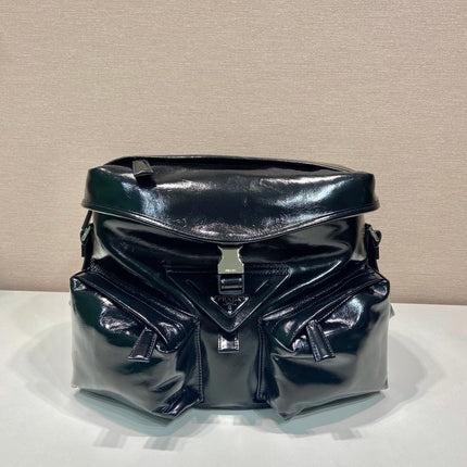 CROSSBODY BAG 29 IN BLACK OIL WAX LAMBSKIN