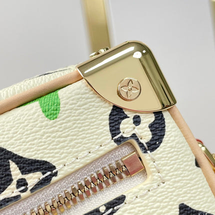 MINI SOFT TRUNK 18 IN VANILLA MONOGRAM CRAGGY CANVAS GOLD CHAIN