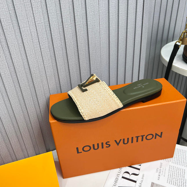LV 26S FLAT SLIDES IN MOSS GREEN CALFSKIN AND BEIGE RAFFIA