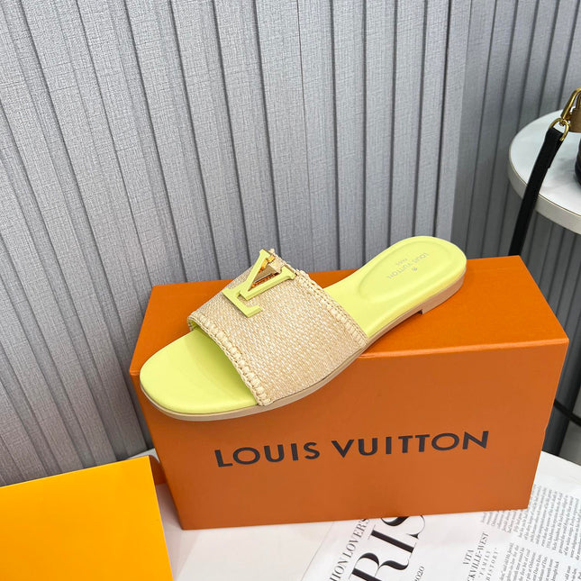 LV 26S FLAT SLIDES IN LIGHT YELLOW CALFSKIN AND BEIGE RAFFIA