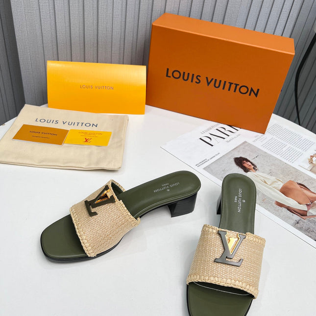 LV 26S CAPRI HIGH-HEELED MULES IN MOSS GREEN CALFSKIN AND BEIGE RAFFIA
