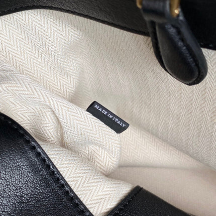 LARGE HANDBAG 40 IN BLACK CALFSKIN