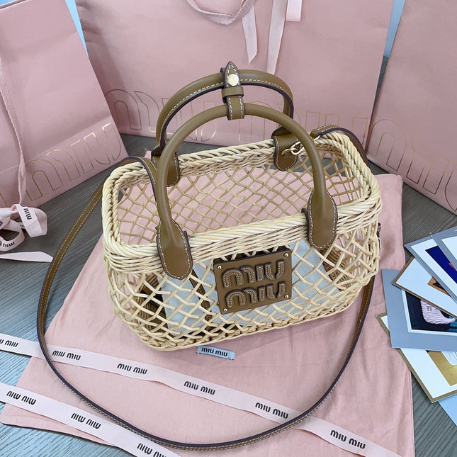 WOVEN HOLLOW BAG 24 IN BEIGE RATTAN AND BROWN CALFSKIN TRIM