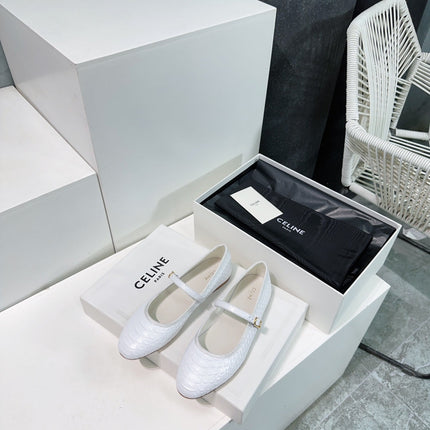 BALLET FLAT IN WHITE EMBOSSED CALFSKIN