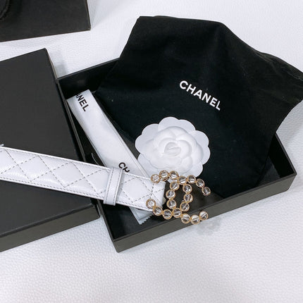 CC BELT 30 MM IN WHITE EMBROIDERED CALFSKIN PEARL LOGO WITH GOLD HARDWARE
