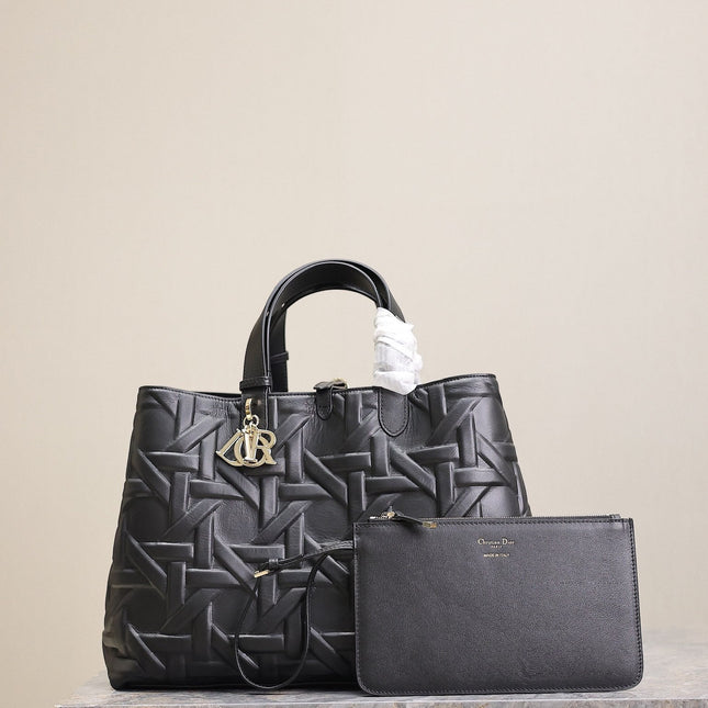 MEDIUM 37 TOUJOURS BAG IN BLACK CANNAGE GRAPHIC LAMBSKIN