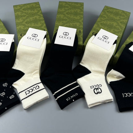 LOW-CUT SOCKS 425689 (1 BOX)