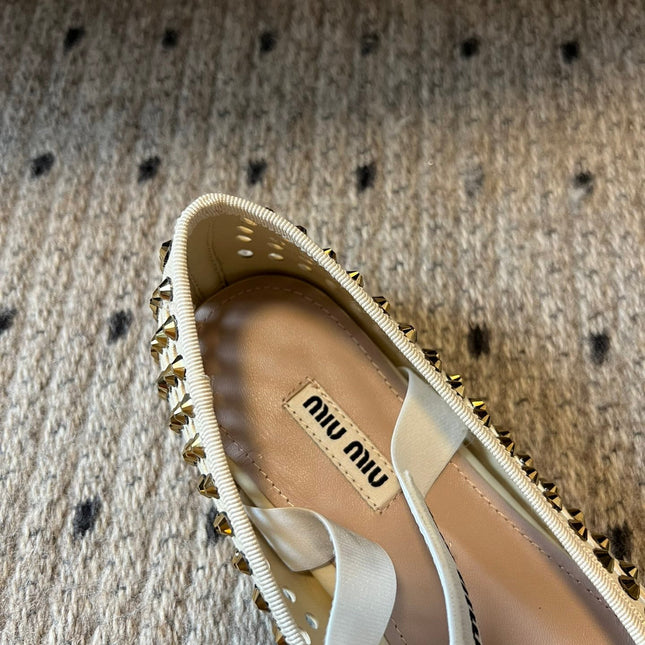 MIUMIU 26S BALLERINA FLATS IN LIGHT BEIGE MESH CALFSKIN WITH RHINESTONES