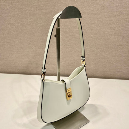 CLEO SHOULDER BAG 22 IN WHITE BRUSHED LAMBSKIN WITH CLASP CLOSURE