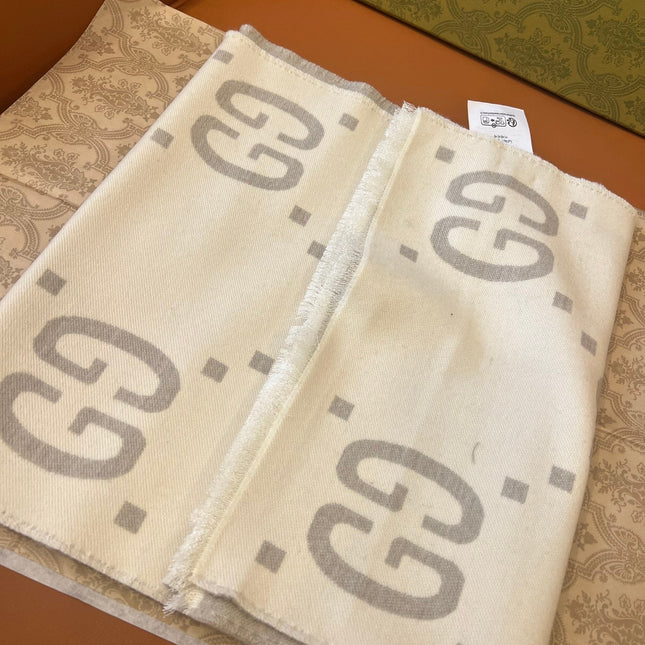 GUCCI 25S SCARF 190 IN WOOL SILK 636368