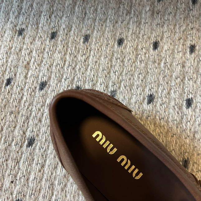 MIUMIU 26S PENNY LOAFERS IN BROWN CALFSKIN GOLD HARDWARE