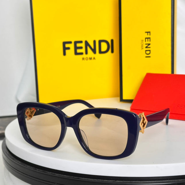 ROMA SQUARE FRAME SUNGLASSES FE40138I IN ACETATE
