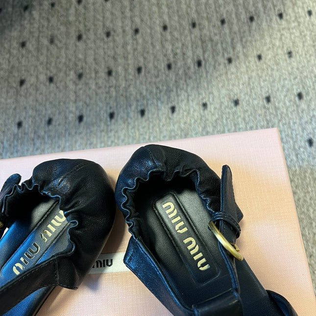 MIUMIU 26S FISHERMAN SANDALS IN BLACK RUCHES NAPPA CALFSKIN