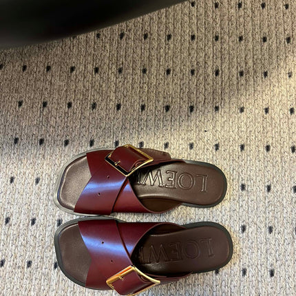 PETAL BELT FLAT SANDAL IN SANGRIA RED CALFSKIN