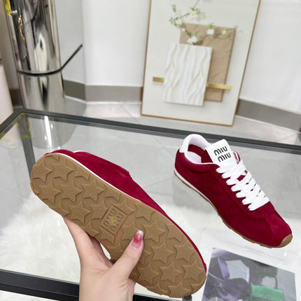 MIUMIU 26S SNEAKERS IN WINE RED SUEDE