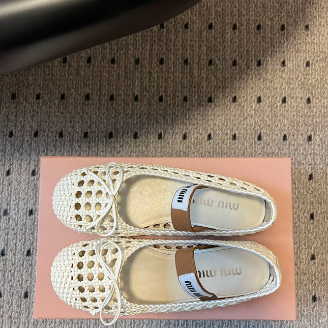 MIUMIU 26S BALLERINA FLATS IN CREAM WHITE MESH SHEEPSKIN