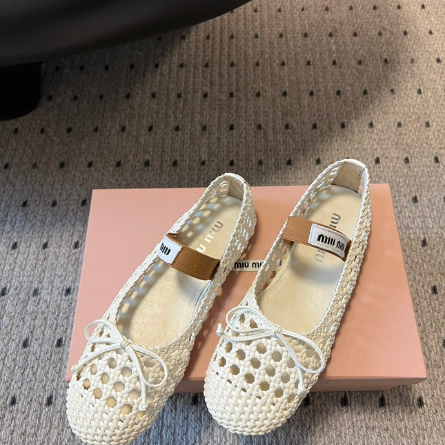 MIUMIU 26S BALLERINA FLATS IN CREAM WHITE MESH SHEEPSKIN