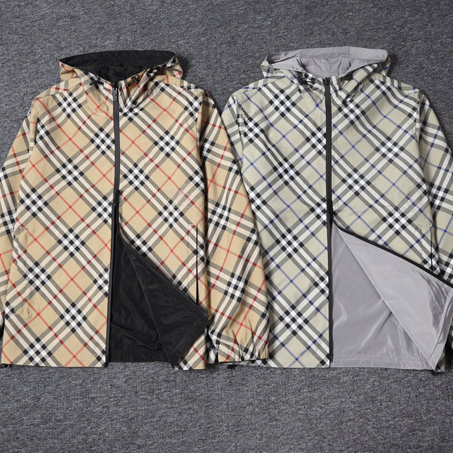 BURBERRY 25S HOODED TRENCH COAT 132